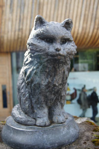 The Towser the Mouser statue at the Glenturret distillery in Scotland. Towser is in the <em>Guinness Book of World Records,</em> credited with killing 28,899 mice.